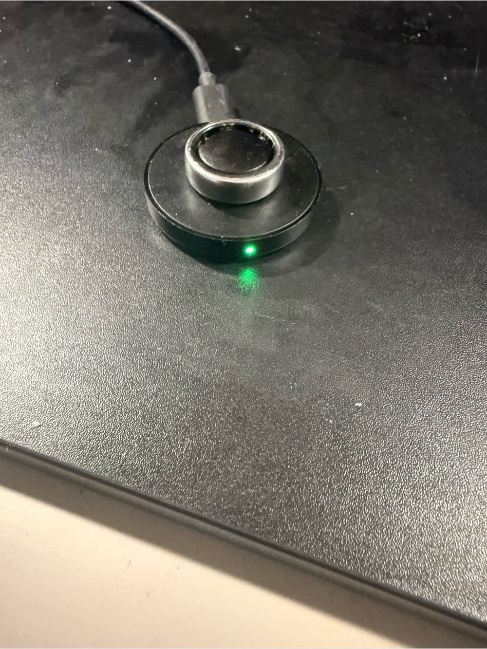 Oura Ring with Charger - size 10 - Silver